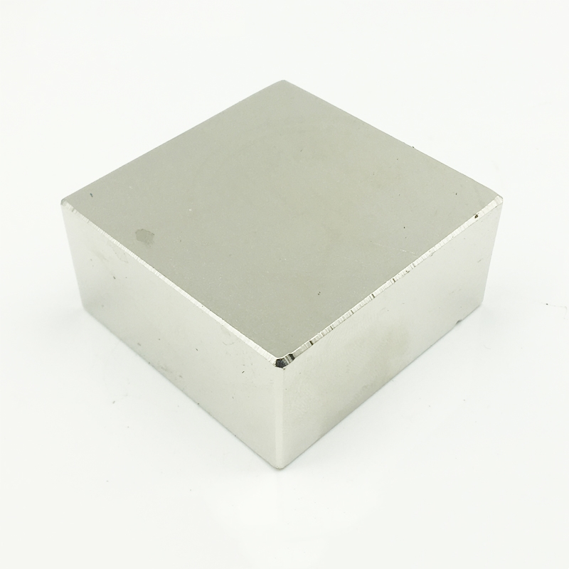 kraftige magnetstrimler