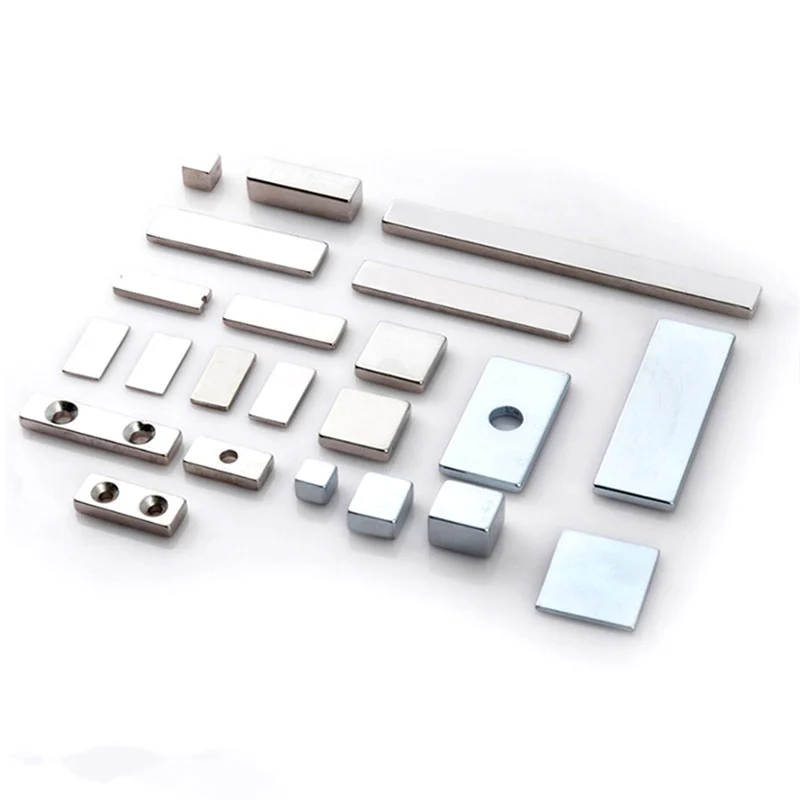 magnet med hul til skrue